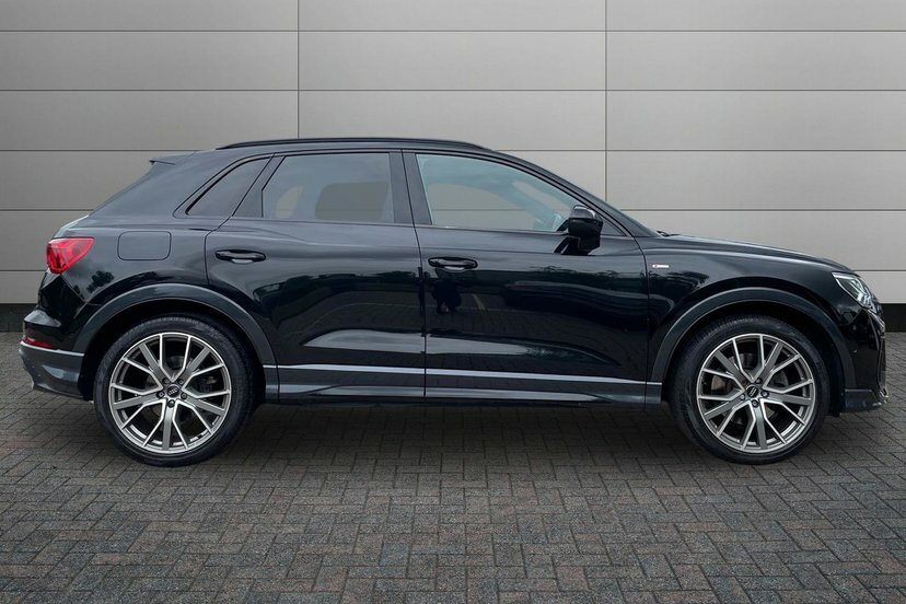 Audi Q3 2.0 Tfsi 45 Vorsprung Suv S Tronic Quat YG69WBU Black #4