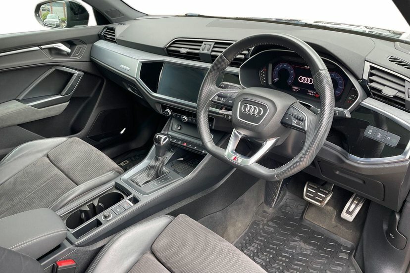 Audi Q3 2.0 Tfsi 45 Vorsprung Suv S Tronic Quat YG69WBU Black #6