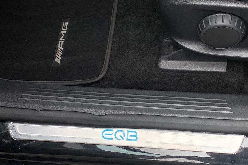 Mercedes-Benz EQB Amg Line Black #19