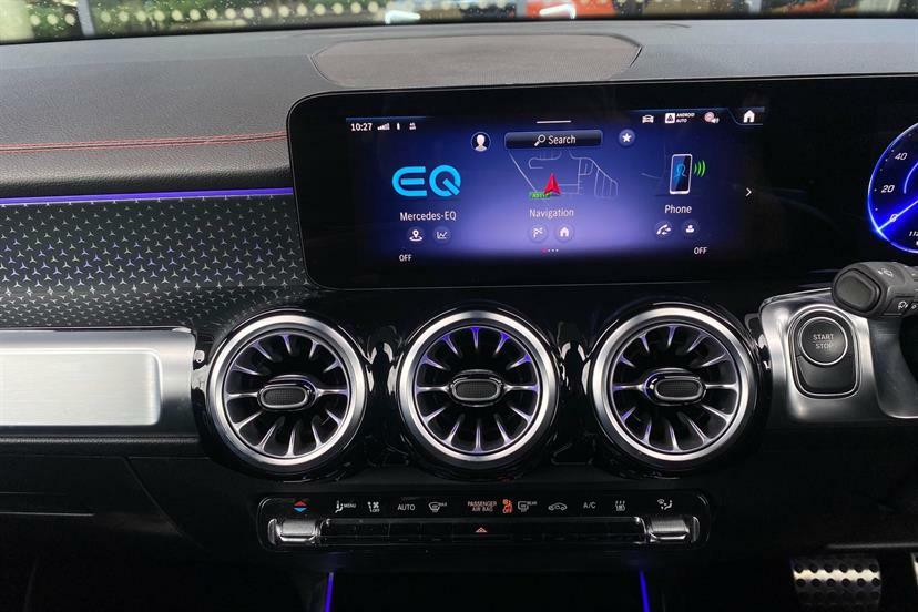 Mercedes-Benz EQB Amg Line Black #8