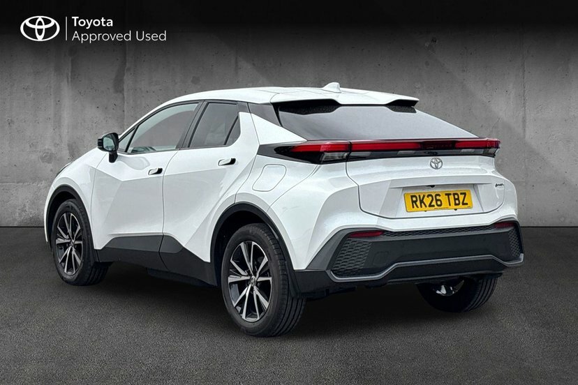Toyota C-Hr 2.0 Vvt 13.6Kwh Design Suv Plug-in Hybr RK26TBZ White #4