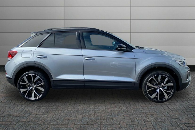 Volkswagen T-Roc 1.5 Tsi Style Design Suv Dsg 150 Ps WV26ZNZ Silver #4