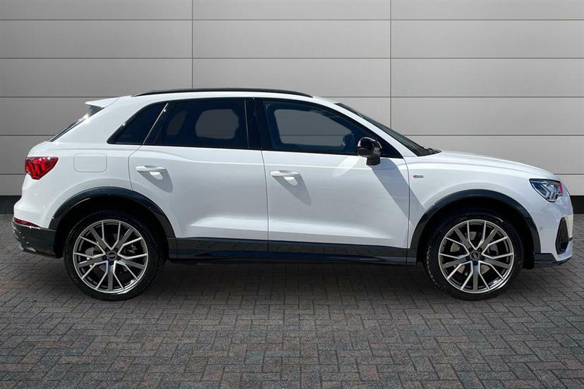 Audi Q3 45 Tfsi E Vorsprung S Tronic White #4