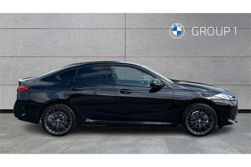 BMW 2 Series 220 M Sport Step Black #3