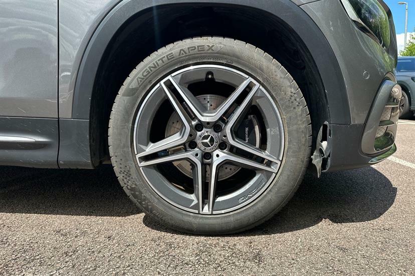 Mercedes-Benz GLB Class 200 Amg Line Executive 7G-tronic Grey #3