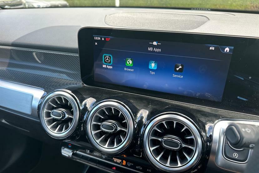 Mercedes-Benz GLB Class Sport Blue #18