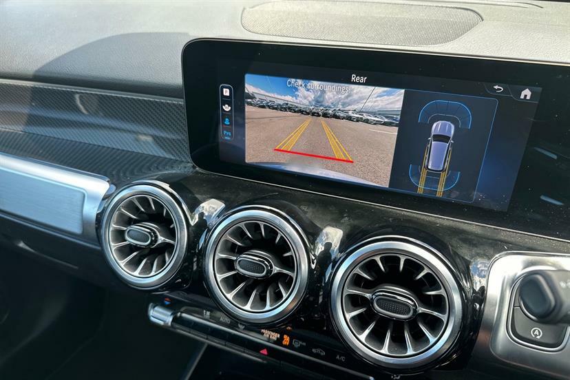Mercedes-Benz GLB Class Sport Blue #23