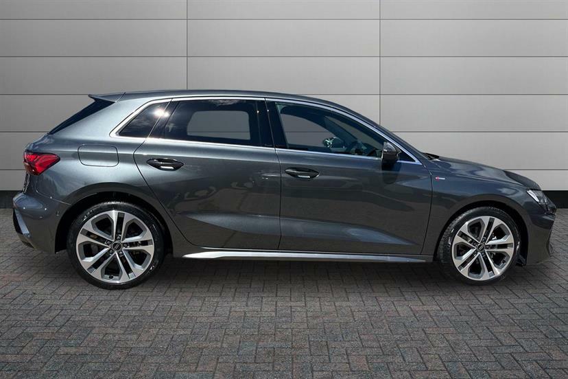 Audi A3 1.5 Tfsi 150 S Line S Tronic Tech Pack Grey #4