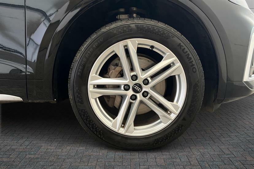 Audi Q5 45 Tfsi Quattro S Line S Tronic Black #5