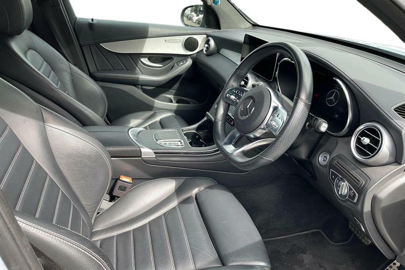 Mercedes-Benz GLC Class 300D 4Matic Amg Line Premium 9G-tronic Silver #4