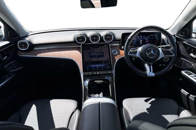 Mercedes-Benz C Class Saloon Black #7