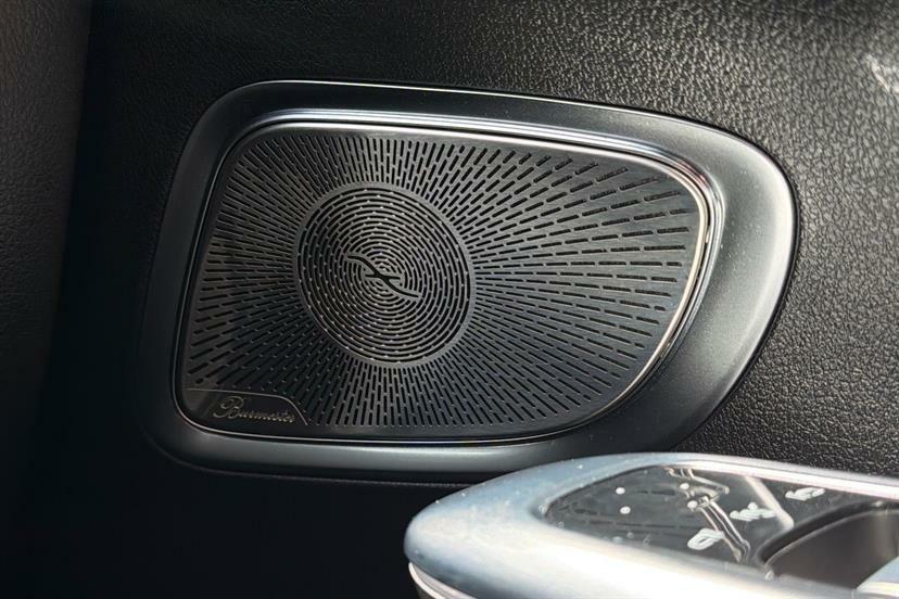Mercedes-Benz C Class Saloon Black #43