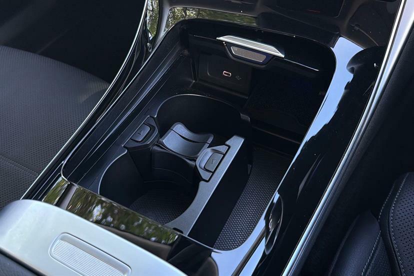 Mercedes-Benz C Class Saloon Black #60
