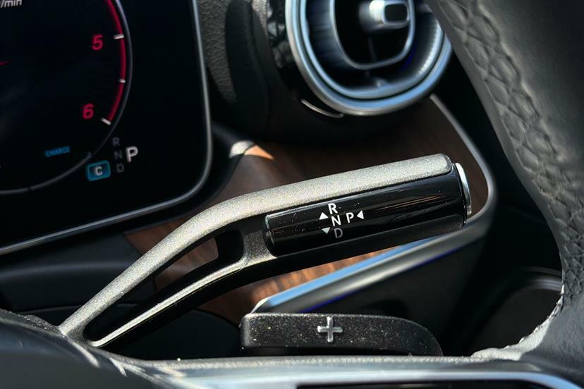 Mercedes-Benz C Class Saloon Black #39