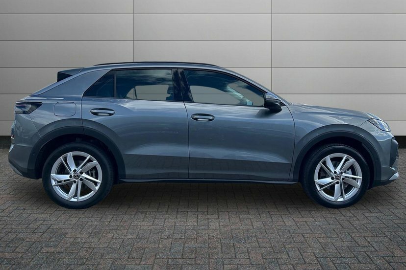 Volkswagen T-Roc 1.5 Etsi Mhev Life Suv Hybrid Dsg 150 EF26FRL Grey #4