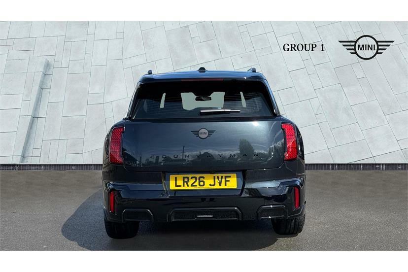 Mini Countryman Electric White #13