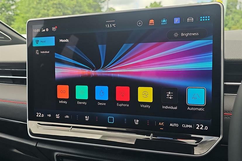 Volkswagen ID.7 Pro S 86Kwh Match Plus Fastback  #49