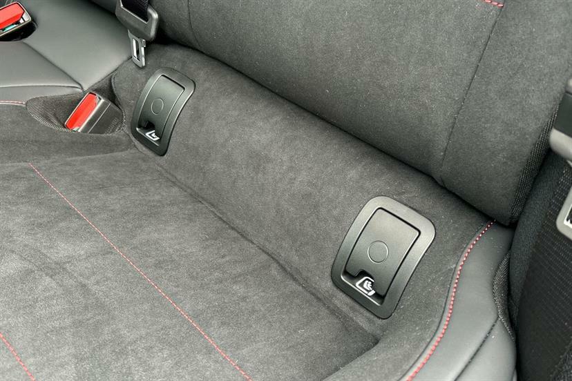 Mercedes-Benz CLA Class 200 Sport Executive Tip White #16