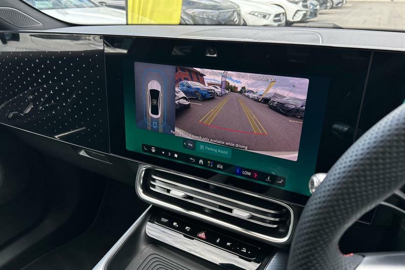 Mercedes-Benz CLA Class 200 Sport Executive Tip White #51