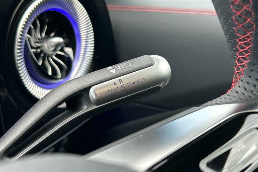 Mercedes-Benz CLA Class 200 Sport Executive Tip White #28