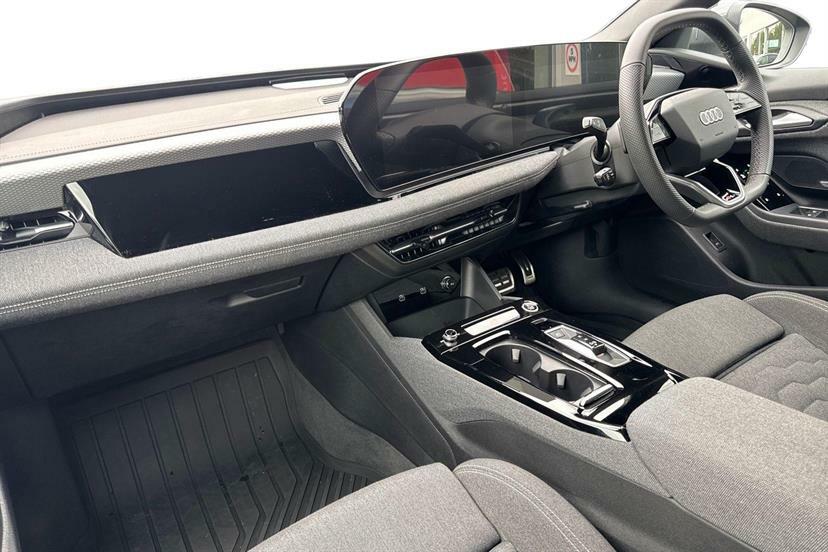 Audi A6 210Kw 83Kwh S Line Grey #2