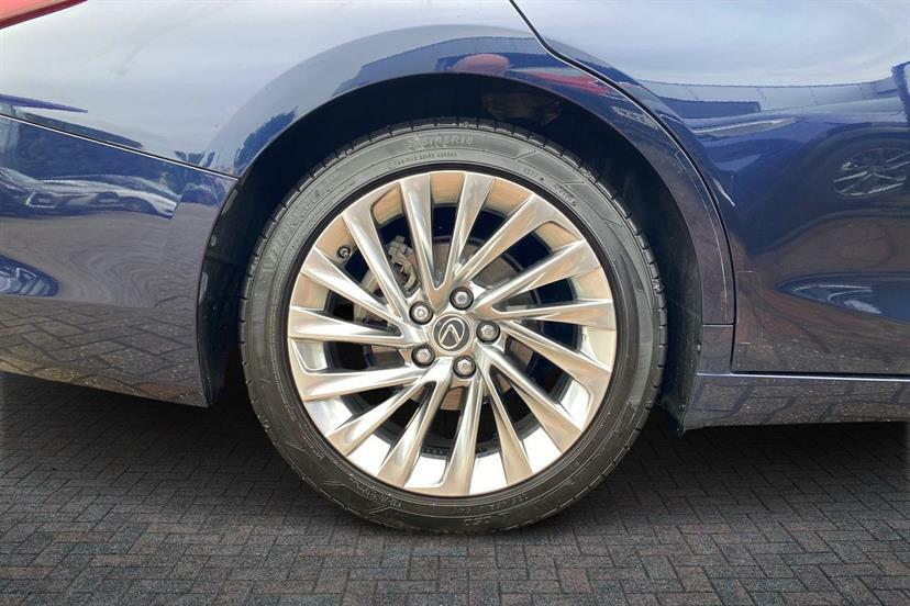 Lexus ES 300H 2.5 Takumi Cvt Blue #3
