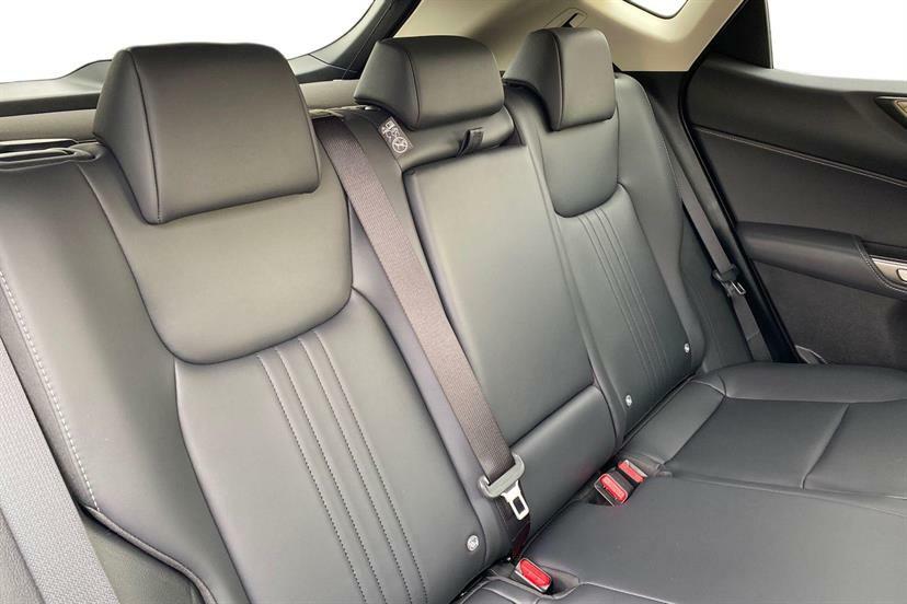 Lexus NX 350H Takumi  #9