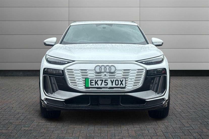 Audi Q6 E-Tron Audi Q6 Sportback Edition 1 E-tron Performance 225 Black #9