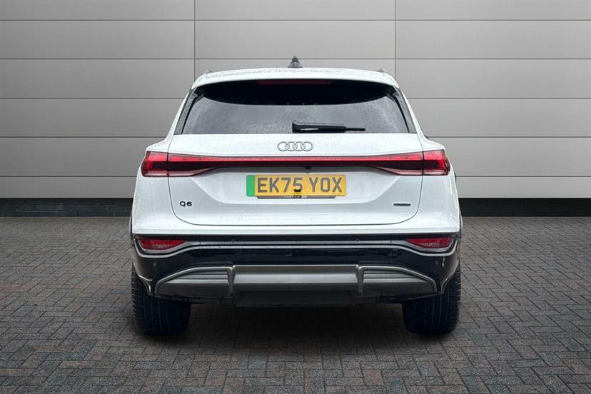 Audi Q6 E-Tron Audi Q6 Sportback Edition 1 E-tron Performance 225 Black #10