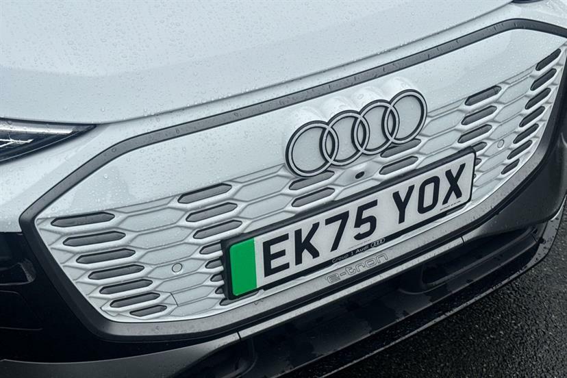 Audi Q6 E-Tron Audi Q6 Sportback Edition 1 E-tron Performance 225 Black #32