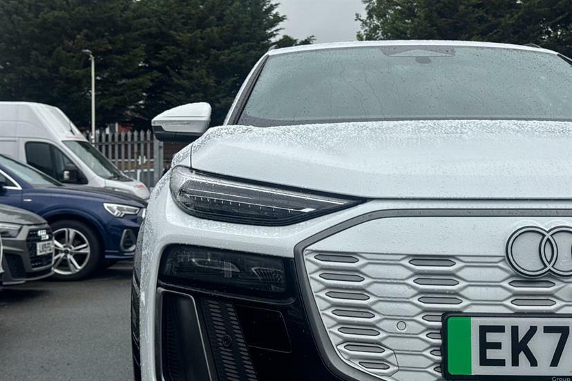 Audi Q6 E-Tron Audi Q6 Sportback Edition 1 E-tron Performance 225 Black #31