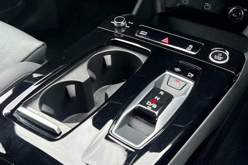 Audi Q6 E-Tron Audi Q6 Sportback Edition 1 E-tron Performance 225 Black #30