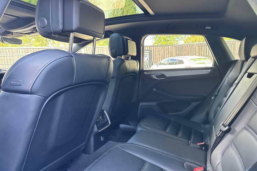 Porsche Macan Pdk Euro 6 Black #22