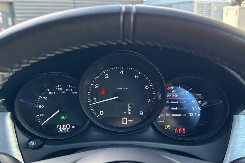 Porsche Macan Pdk Euro 6 Black #12