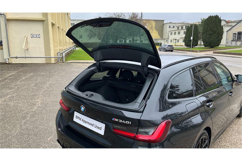 BMW 3 Series 320I M Sport Step Black #28