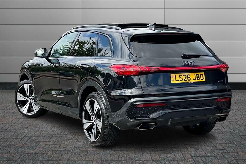 Audi Q5 2.0 Tfsi E Quattro 299 Vorsprung S Tronic Black #2
