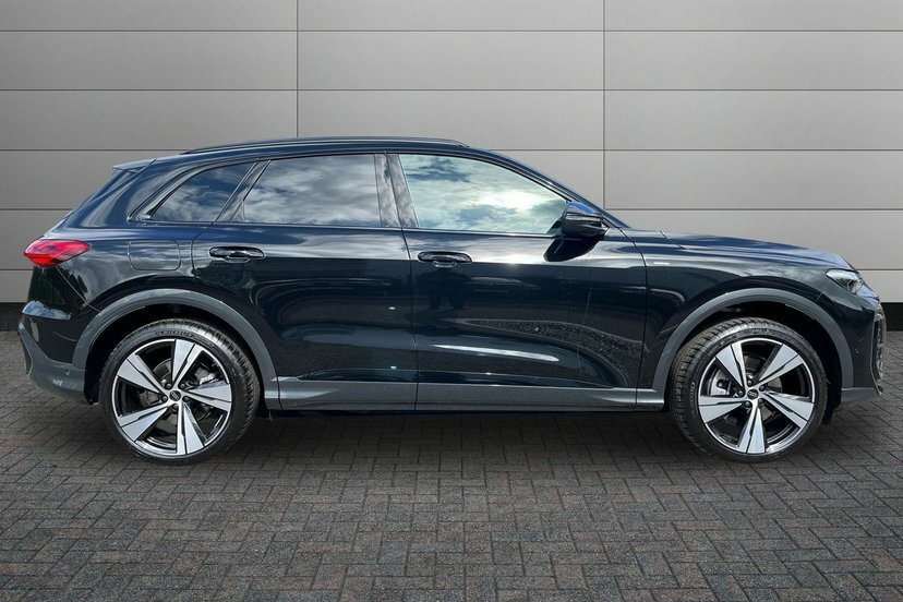 Audi Q5 2.0 E-hybrid 25.9Kwh Vorsprung Suv Plug LS26JBO Black #4