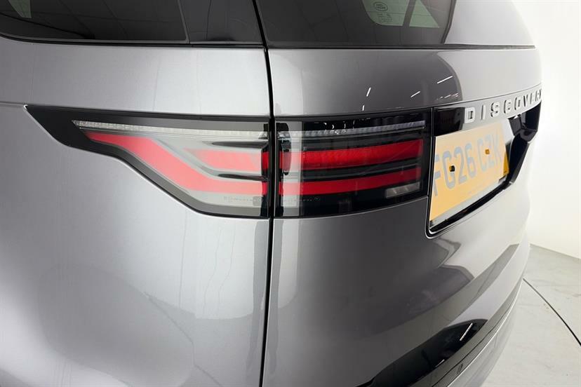 Land Rover Discovery 3.0 D350 Dynamic Hse #19