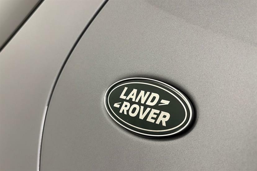 Land Rover Discovery 3.0 D350 Dynamic Hse Black #40