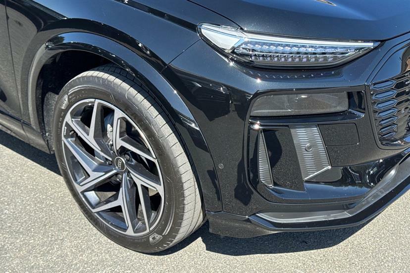 Audi Q6 E-Tron Q6 225Kw Performance 100Kwh Edition 1 Grey #23