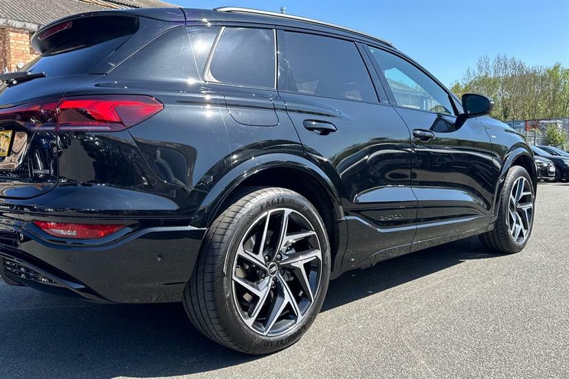 Audi Q6 E-Tron Q6 225Kw Performance 100Kwh Edition 1 Grey #28