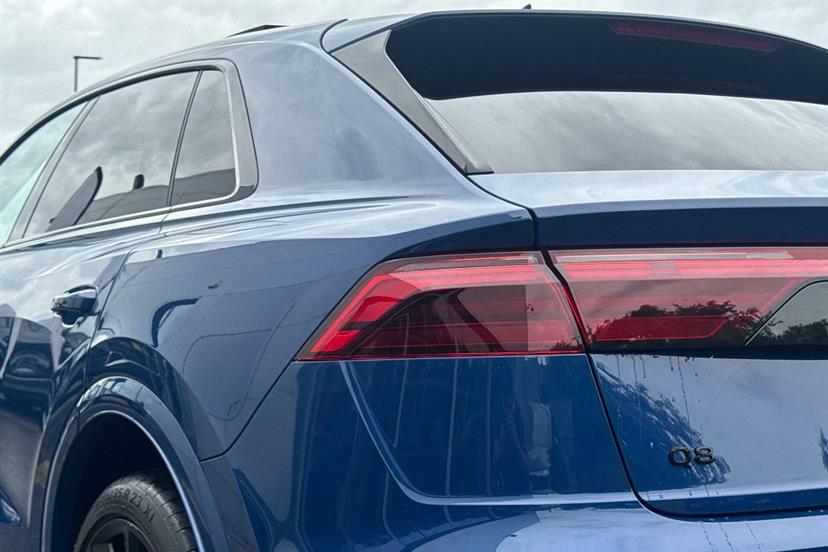 Audi Q8 55 Tfsi E Quattro Black Ed Tiptronic Tech Pro Black #27