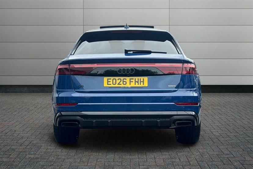 Audi Q8 55 Tfsi E Quattro Black Ed Tiptronic Tech Pro Black #10
