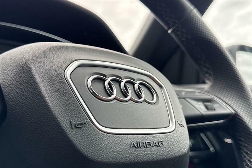 Audi Q8 55 Tfsi E Quattro Black Ed Tiptronic Tech Pro Black #35