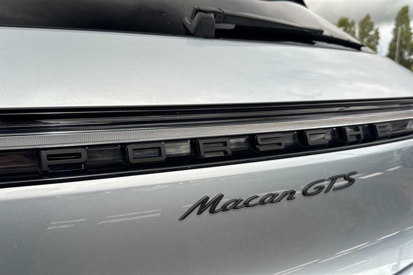 Porsche Macan Gts S-a 2024 #19