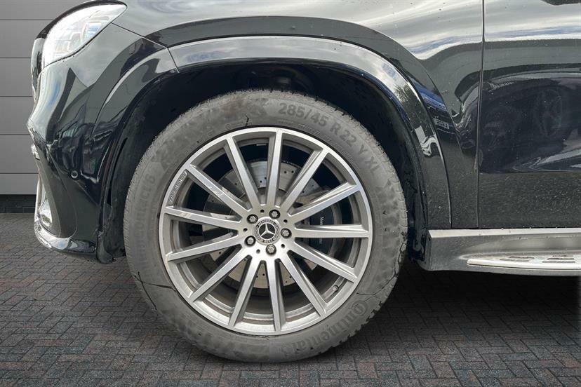 Mercedes-Benz GLS Class 450D 4Matic Amg Line Premium 9G-tronic Black #4