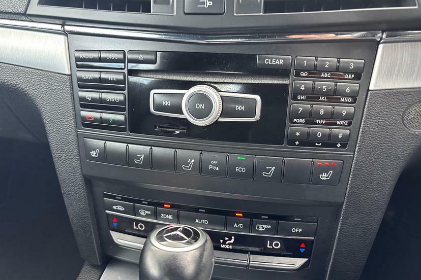 Mercedes-Benz E Class 2.1 Cdi Blueefficiency Executive Se Estate Die Black #21