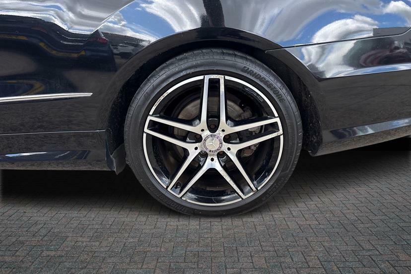 Mercedes-Benz E Class E350 Cdi Blueefficiency 265 Sport Tip Black #5