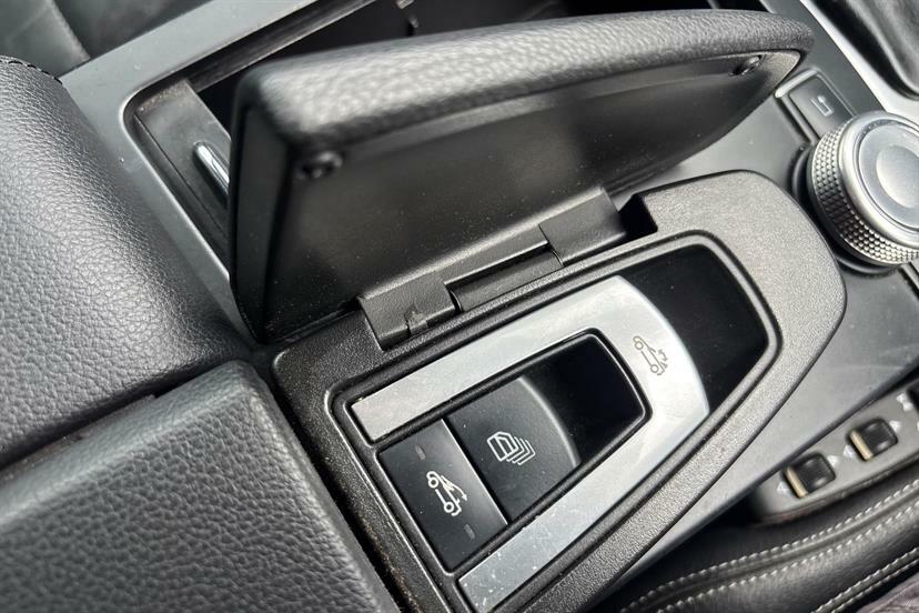 Mercedes-Benz E Class 2.1 Cdi Blueefficiency Executive Se Estate Die Black #25
