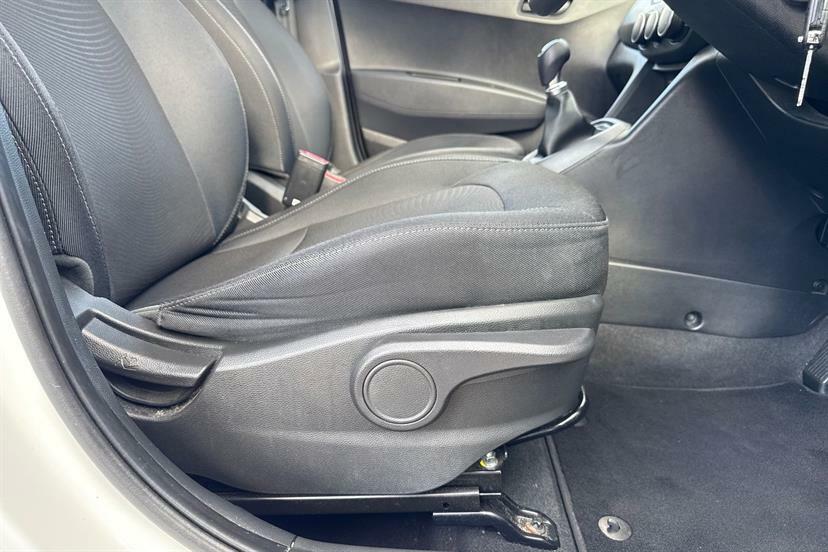 Hyundai I10 1.2 Se Black #22